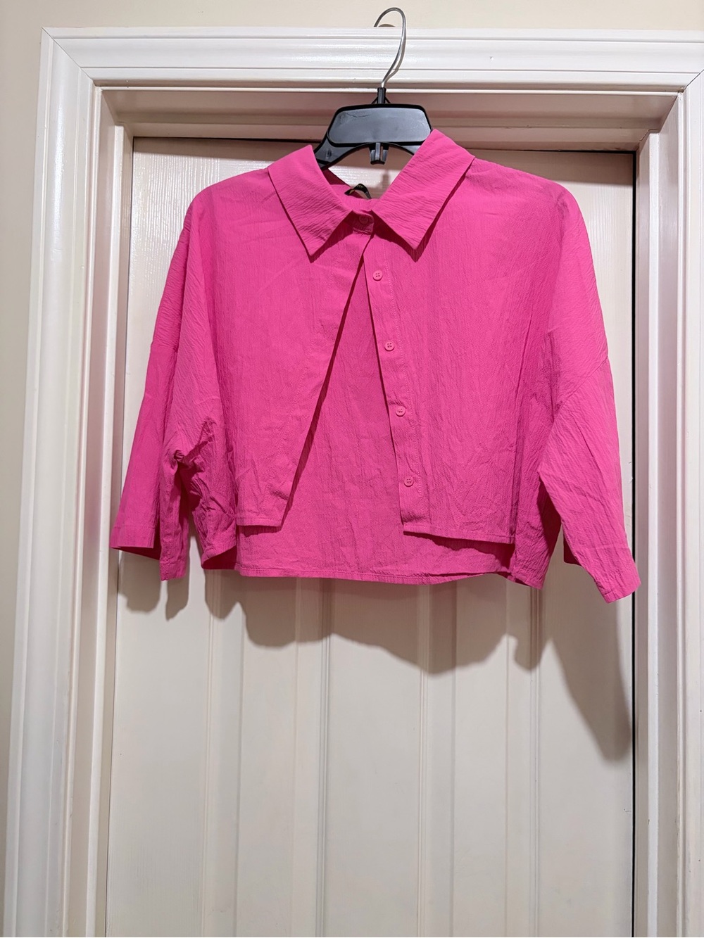 Finesse Hot Pink Cropped Button-Down Shirt